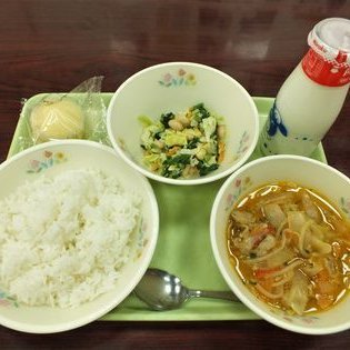 matukyusyoku's profile picture. 防府市立松崎小学校給食室です。