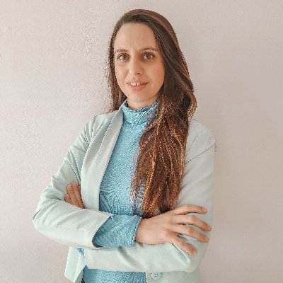 🖋️ Blogger per passione @scaltropoly
🎨 Digital Strategist e Copywriter
📷 Viaggio, creo, fotografo
🇮🇹 Italy