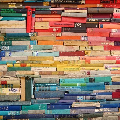 40 something adult female #actuallyautistic and #ADHD currently self DX but mid way through official diagnostic process. Book lover, parent, information-a-holic