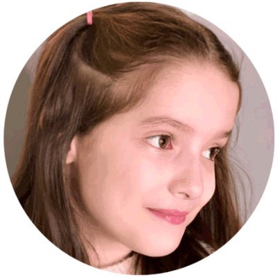 bloxycamy's profile picture. 🥰 Hi! I'm Bloxycamy
🎬 Youtuber / Roblox Content Creator
215K+ Youtube Channel
⭐Adopt Me Influencer and content creator