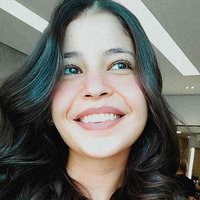vitória (@vitoriatorresgf) 's Twitter Profile
