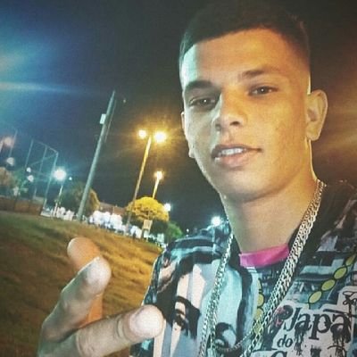 Grato por tudo q tenho, e lutando por tudo que sonho...$2���