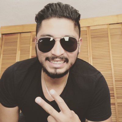 yecbry04's profile picture. divertido y extroverido