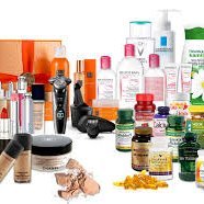 Gesundheit und Schönheit umfassen eine Vielzahl von Produkten, darunter Düfte, Make-up, Haarpflege- und Farbprodukte, Sonnenschutzmittel und Zahnpasta