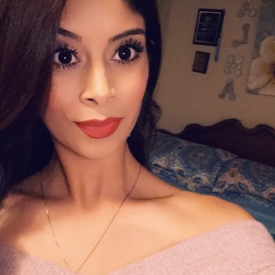 AlmaVar14277572's profile picture. 