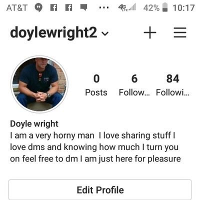 hi I'm Dan add me on Instagram I love to share stuff most of my content is naughty I love dms ,😍😍😍