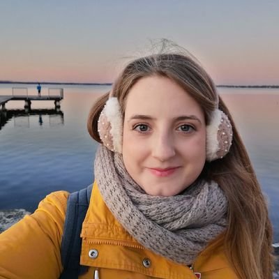 Nika_Kaisers's profile picture. 👩🏻‍🔬👩🏼‍🎓PhD🧪twentysomething 🦠science 👩🏼‍🏫teacher⛵sailing 🌿nature🌎world 🇨🇦🇮🇹🇺🇸🇵🇱travel 🇩🇪politics #fckafd