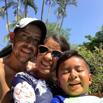 nidianikis's profile picture. En la vida debes aprender a ser feliz y amarte, amar al mundo y cuidarlo