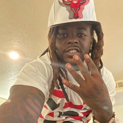 DADDY B4 ANYTHING‼️🎯#Str8Profit Ova EVERYTHING 🎯‼️insta and FB @OsoOtw INDIE ARTIST 704 WE IN HERE