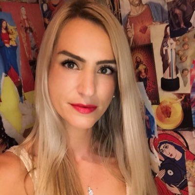 Sports. Fitness. Fashion. Travel. ✨ Sunshine Lover. Adventure Seeker. 🌎 Love is my Language ✌🏻 Leonardo & Liviana’s Mom 🧸🎀