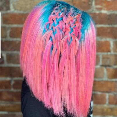 Sanja64031088's profile picture. pisac