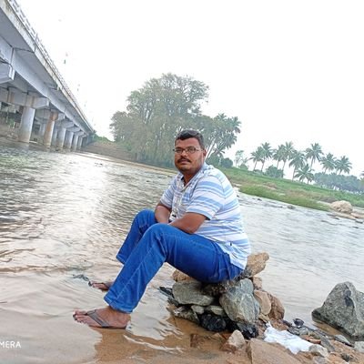 அஇஅதிமுக திருப்பூர் புறநகர் 
மாவட்ட இணைச் செயலாளர்
தகவல் தொழில் நுட்ப பிரிவு