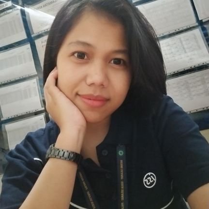 Riaee7's profile picture. 