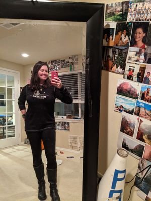 docsteph_msk's profile picture. I'm a wild child with a bottomless heart...
corny humor, sometimes wicked smart.
I love to sweat, read, ski and cook. Once upon a time, heads turned to look :).