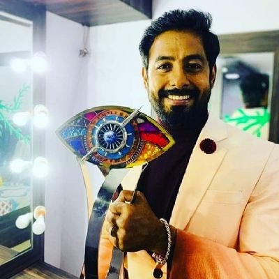 AARIARMY2's profile picture. 