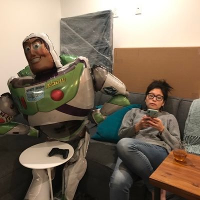 katienelson's profile picture. Currently making+breaking stuff @ Apple. Previously: EP digital @ ABC News, news director @ HuffPost, DME @ NY Daily News, AP, Cambodia Daily, AZ Republic, etc.