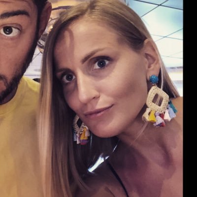 pommommandy's profile picture. Heartfelt follows only, please.