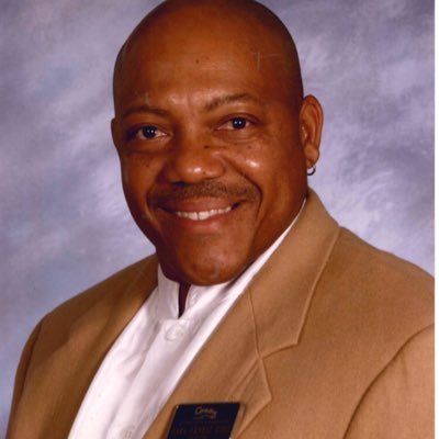 Century 21 Action Realty, Realtor 4736 W Napoleon Av. Metairie LA 70001 USA License 42620 cell(504)432-6031 ofc(504)456-8821 earlepps@bellsouth.net