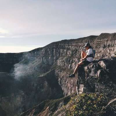 hollufeas's profile picture. 