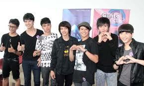 EMBER_BLAST's profile picture. Parodi @SMASHBLAST .no haters , no fakers  PEACE ^^V Admin: @NatcaTanubrata