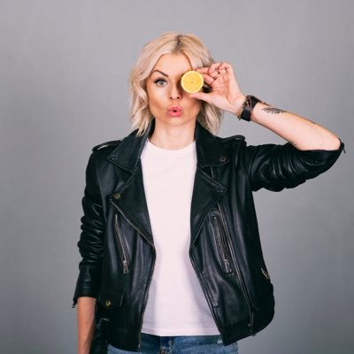 Internety robię. Marketer, social media manager, szkoleniowiec. #girlBOSS brand2eat. Przedstawiciel #Thermomix.