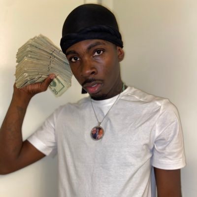 follow me on IG : officialmarmar_ 718✈️336 MBK the label