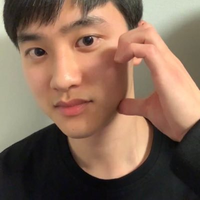 mintchocolate25's profile picture. 