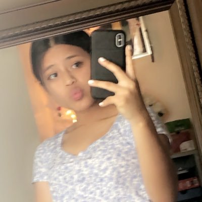 KathrynTzunux's profile picture. sc: ktzunux