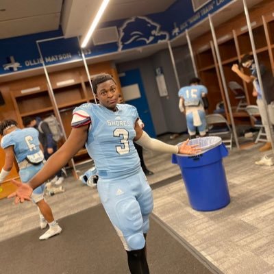 Larry White|Class of‘21|Mona Shores High School|2x state champion💍💍|DE/LB| 6’0-230lbs Bench:300 Squat:395 Deadlift:535