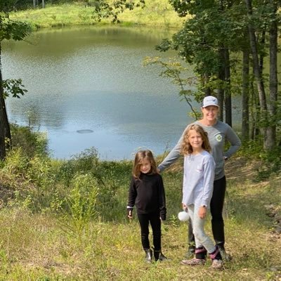 stephanie_b2468's profile picture. Wife. Mother. Daughter. Sister. {❤️ family}