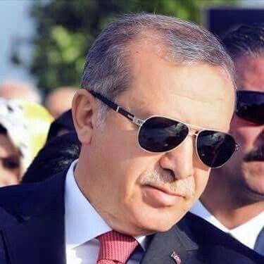 Türk olmak zordur, çünkü dünya ile savaşırsın. Türk olmamak daha zordur, çünkü Türk ile savaşırsın.