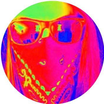 🎮#GAMER 👩💻#STREAMER 👻#HORROR movie enthusiast 🙃All-around dork