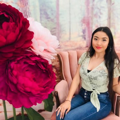 callmeAleeEee's profile picture. 