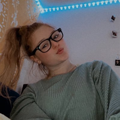 isabellrwallace's profile picture. 