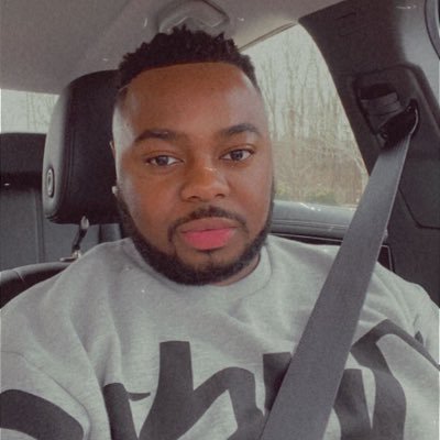 Just a cool guy that loves to have fun, travel, meet new people, enjoy new experiences and eat wings. 🤷🏾♂️