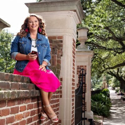 senior #UofSCsocial strategist @uofsc + unbelievably proud alumna • huge fan of fun • hope[ful] optimist • lipsync rapper extraordinaire • twitter, what's good?