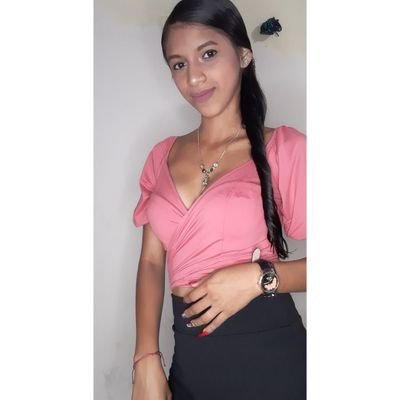 BritanyCedillo's profile picture. soy britany castro 💕
tengo 17 años 😊👌
soy de Ecuador 🇪🇨❤