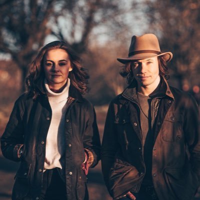 Northern-bred, London based, singing-songwriting Country Duo @MissGeoALennon @MikPickering  Enquiries: katy@dentonbrierley.com Instagram: @onetrickponyofficial