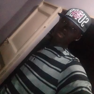 PaulGom79136846's profile picture. 