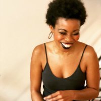 Nicole Young is querying (@ittybittyny) 's Twitter Profile Photo Nicole Young is querying (@ittybittyny) 's Twitter Profile Photo