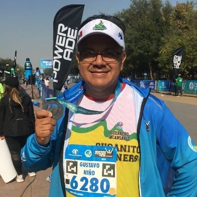 Gustavo Niño - Runner. Correr cambio mi vida. @NinoGustavo
Yo soy yo y mis circunstancias, si no salvo mis circustancias no me salvo yo - José Ortega y Gasset.