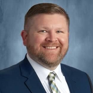 Believer. Husband. Father. Servant Leader. Lifelong Learner. Writer. Speaker. Bass Player. Proud Principal of @brhs_tigers. #LearnGrowExcel #CelebratED