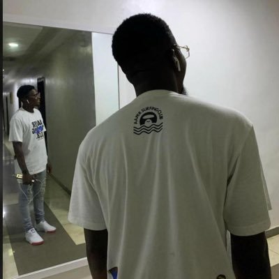 tunde112's profile picture. Am a gentle man to the core but doesn't take shit