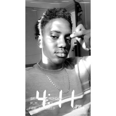 offshore_wind1's profile picture. African N$$$A in the tropics🌴