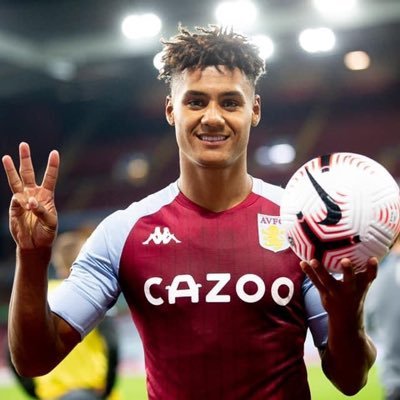 AL_UTV2629's profile picture. Cricket,Darts and Football enthusiast...Father to 2 Beautiful Children massive supporter of AVFC