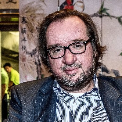 Publicist, spreker/dagvoorzitter, onderzoeker Modern China | China van de 21ste Eeuw | China's plek op het geopolitieke wereldtoneel. Ook https://t.co/juubxl9QB1.