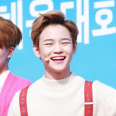 Candata17447450's profile picture. Haloo