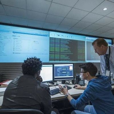 SupremeAmg's profile picture. hustle and flow