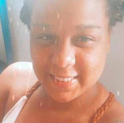 O tempo da vida da gente e limitado, então não gastamos esse tempo vivendo a vida dos outros!
