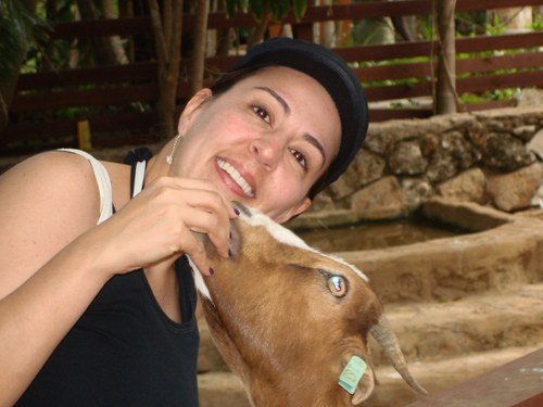 lizamv2005's profile picture. 